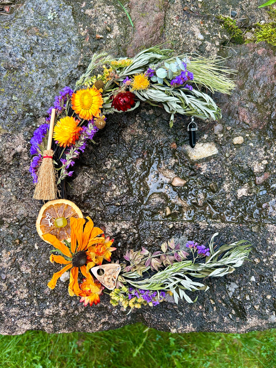 The Witch's Moon Wreath Kit (preorder) – The Mossy Apothecary