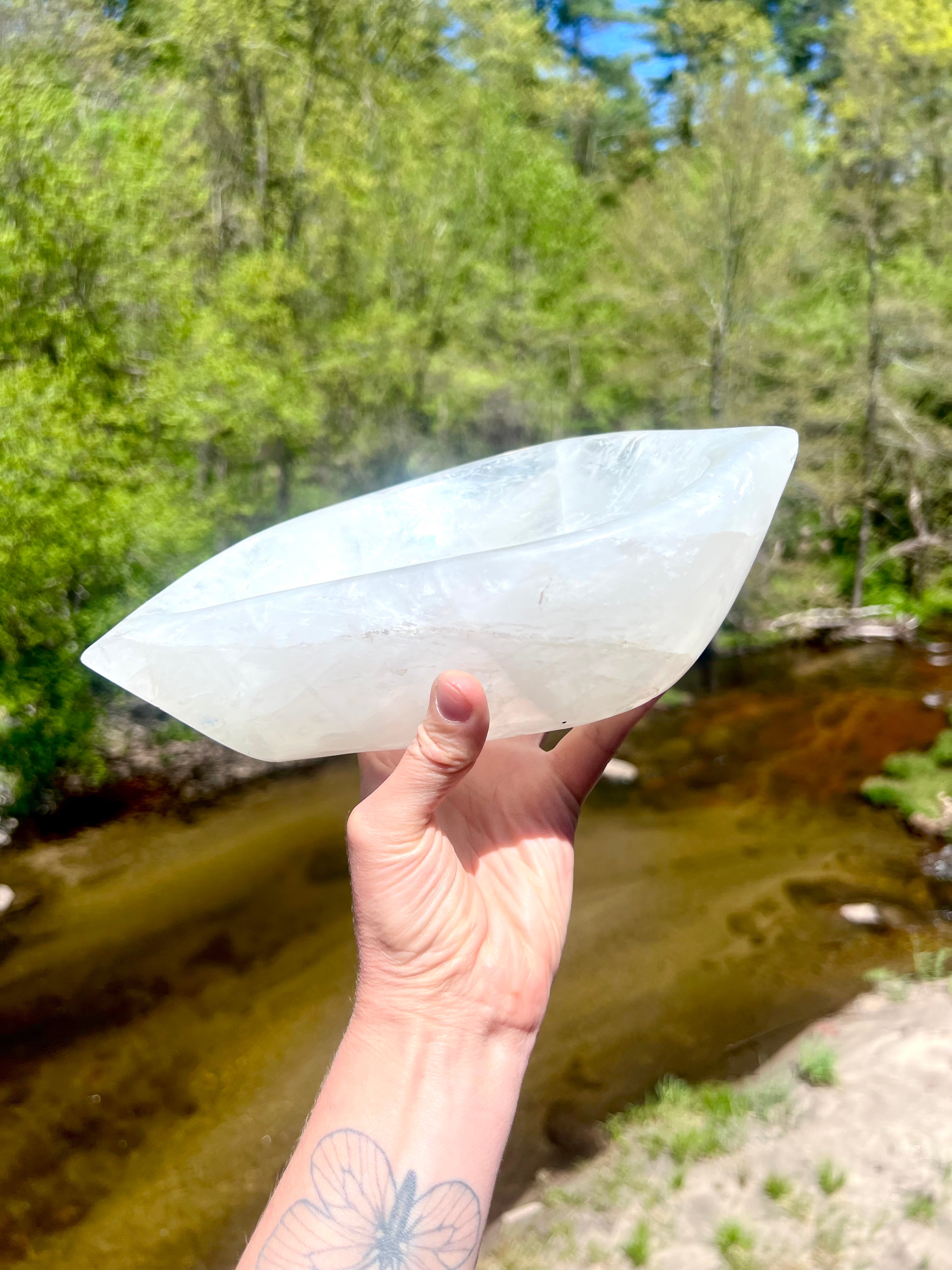 Solid Quartz leaf bowl (statement piece)